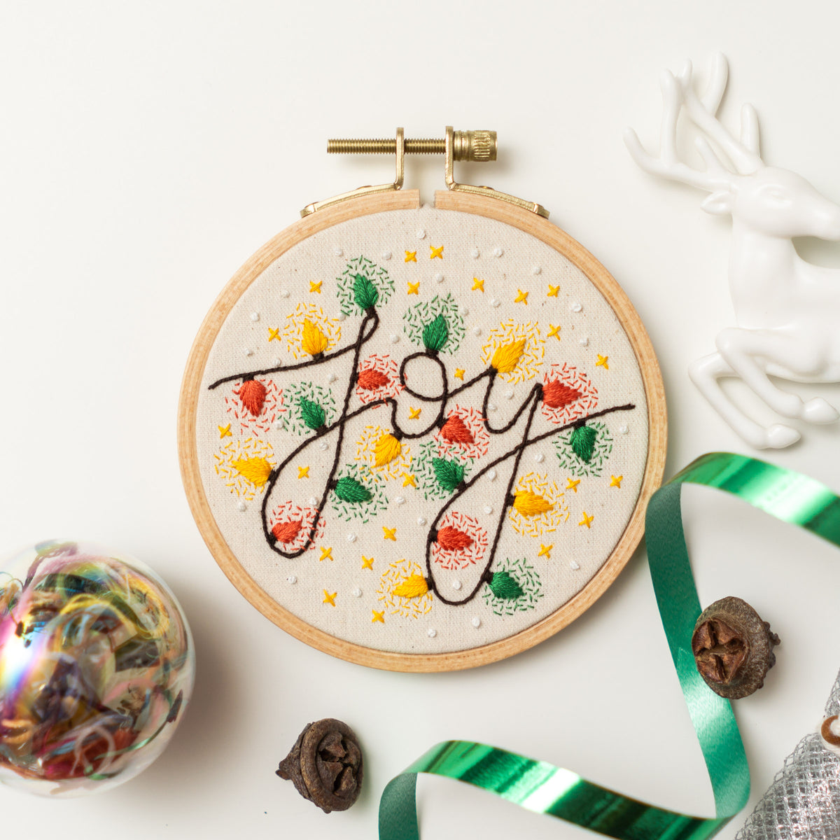 Christmas Lights Embroidery Pattern PDF – Mini Hoop Ornament