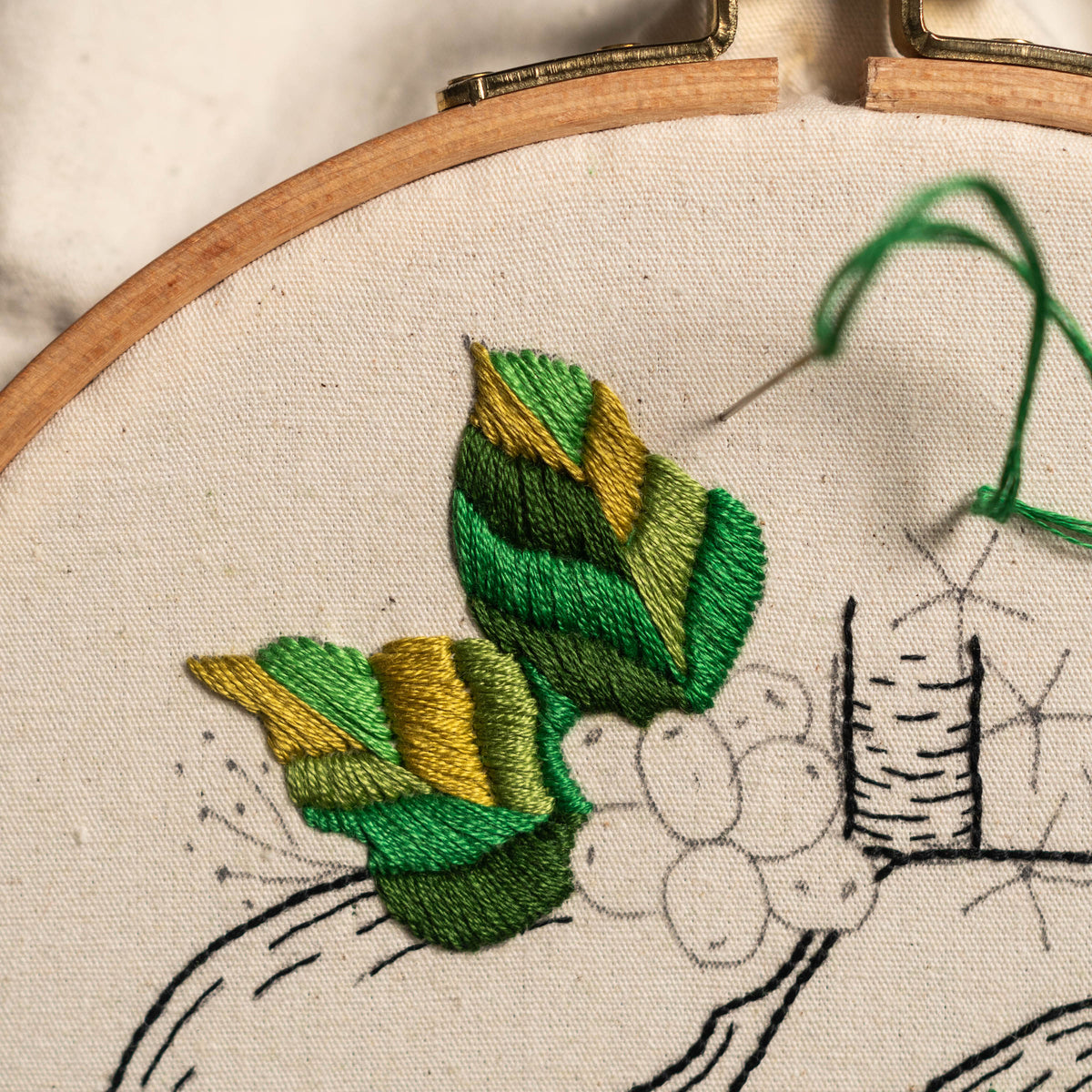 Gentle Liver & Jasmine Flowers – Anatomical Embroidery Pattern PDF
