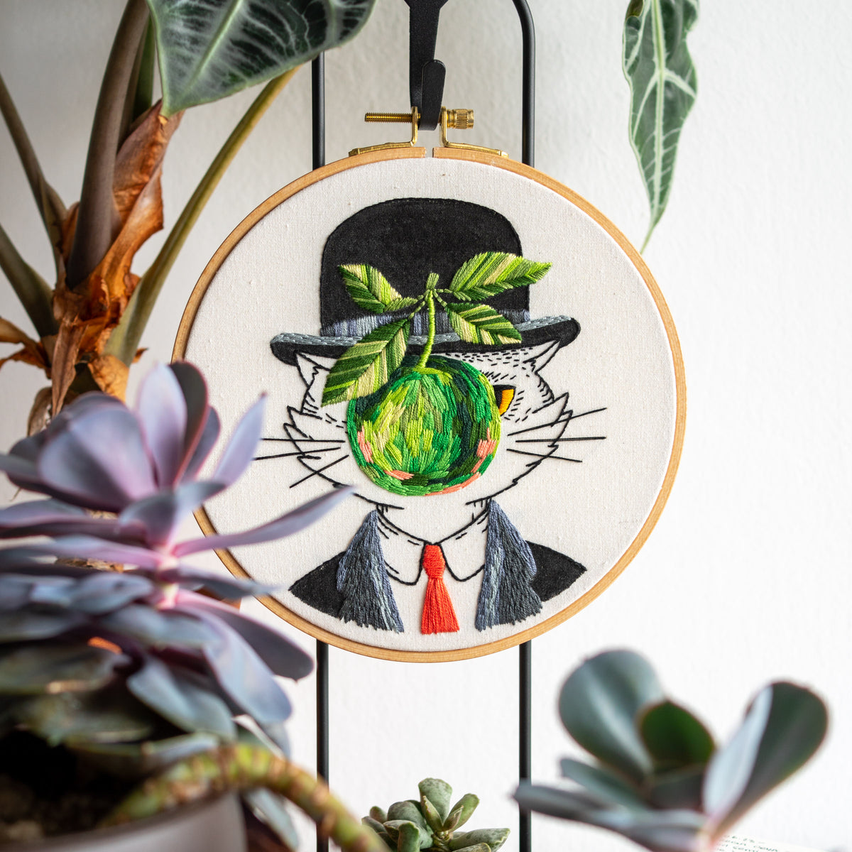 Rene Meowgritte & Surrealist Cat Art – Famous Artist Embroidery Pattern PDF