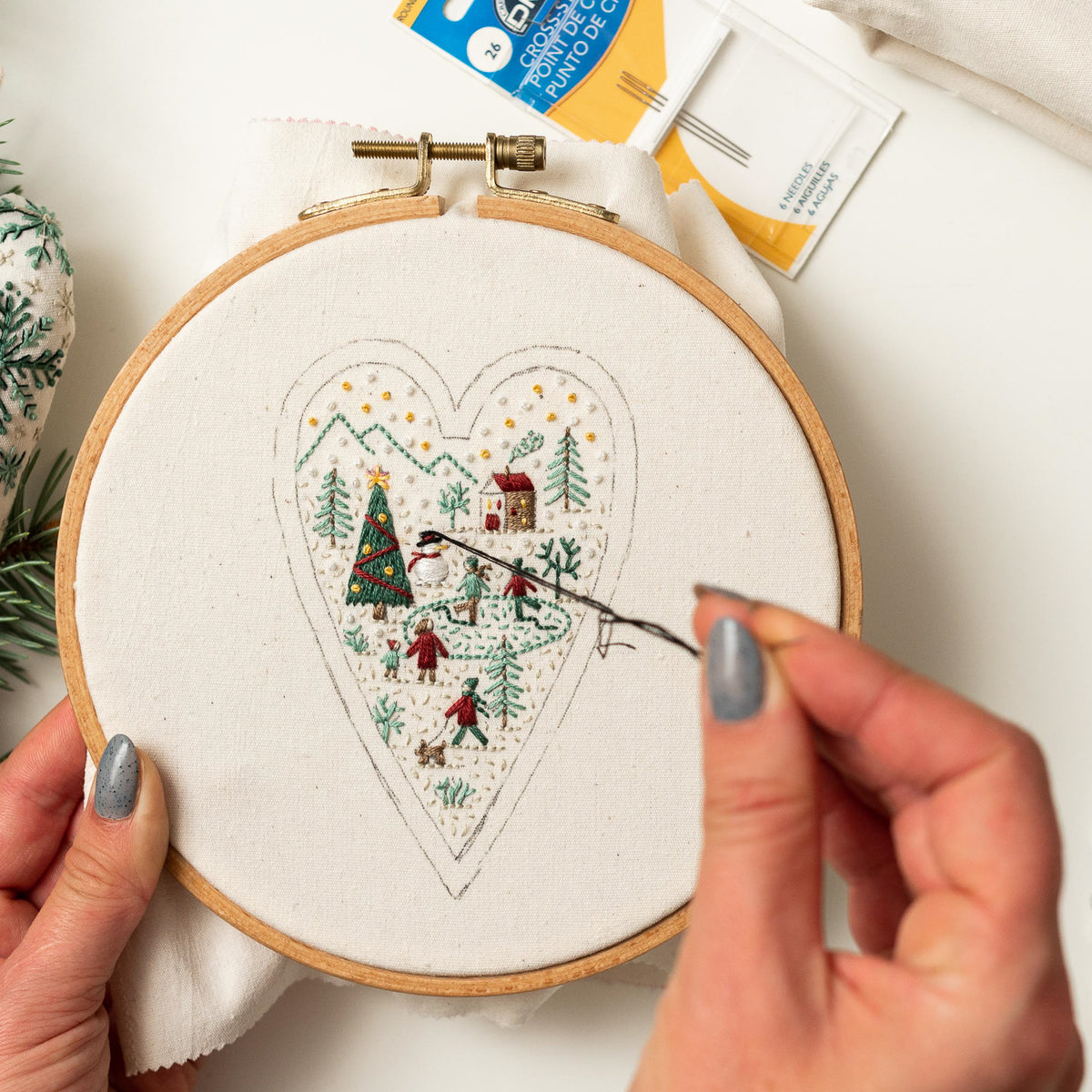 Holiday City Christmas Heart Ornament Embroidery Pattern PDF