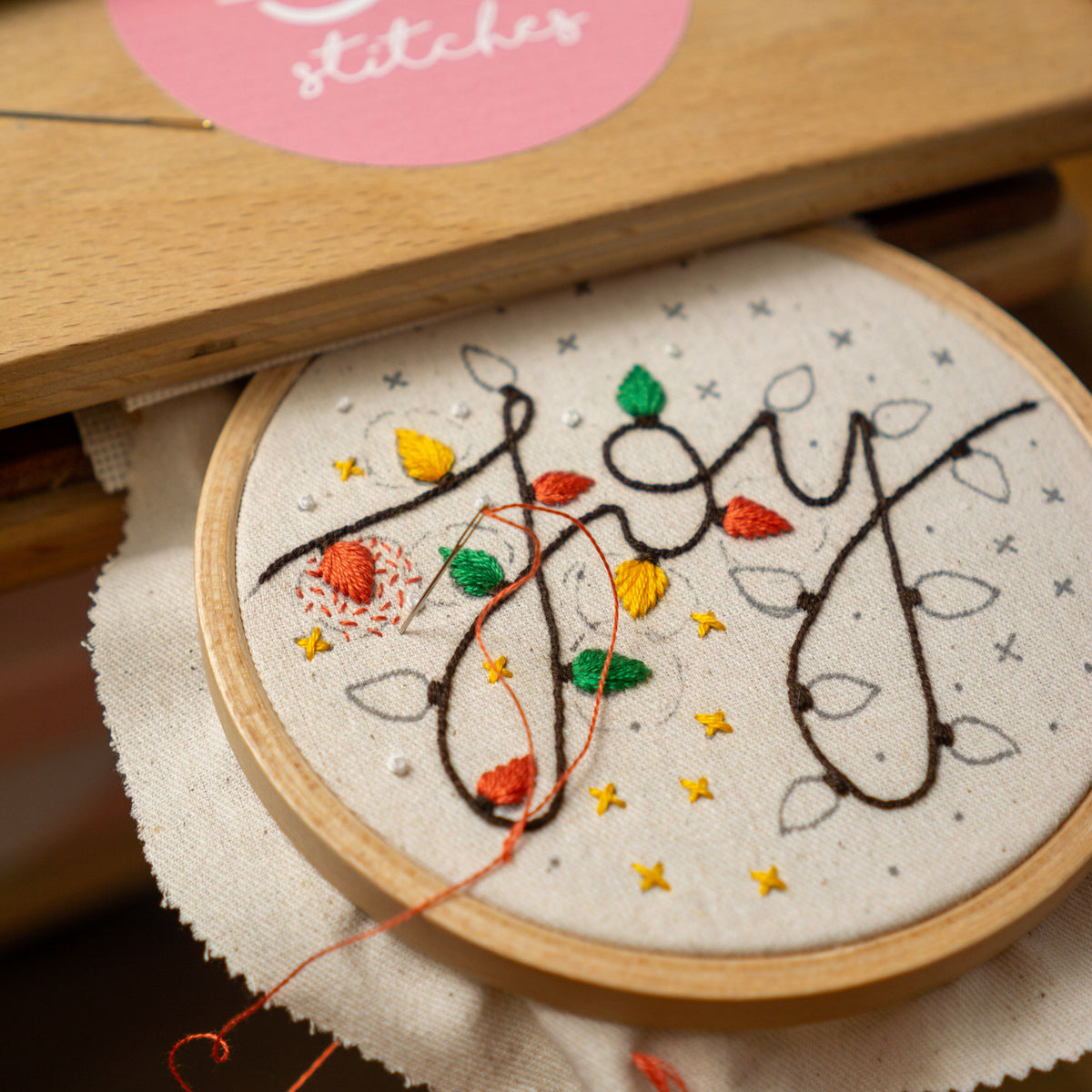 Christmas Lights Embroidery Pattern PDF – Mini Hoop Ornament